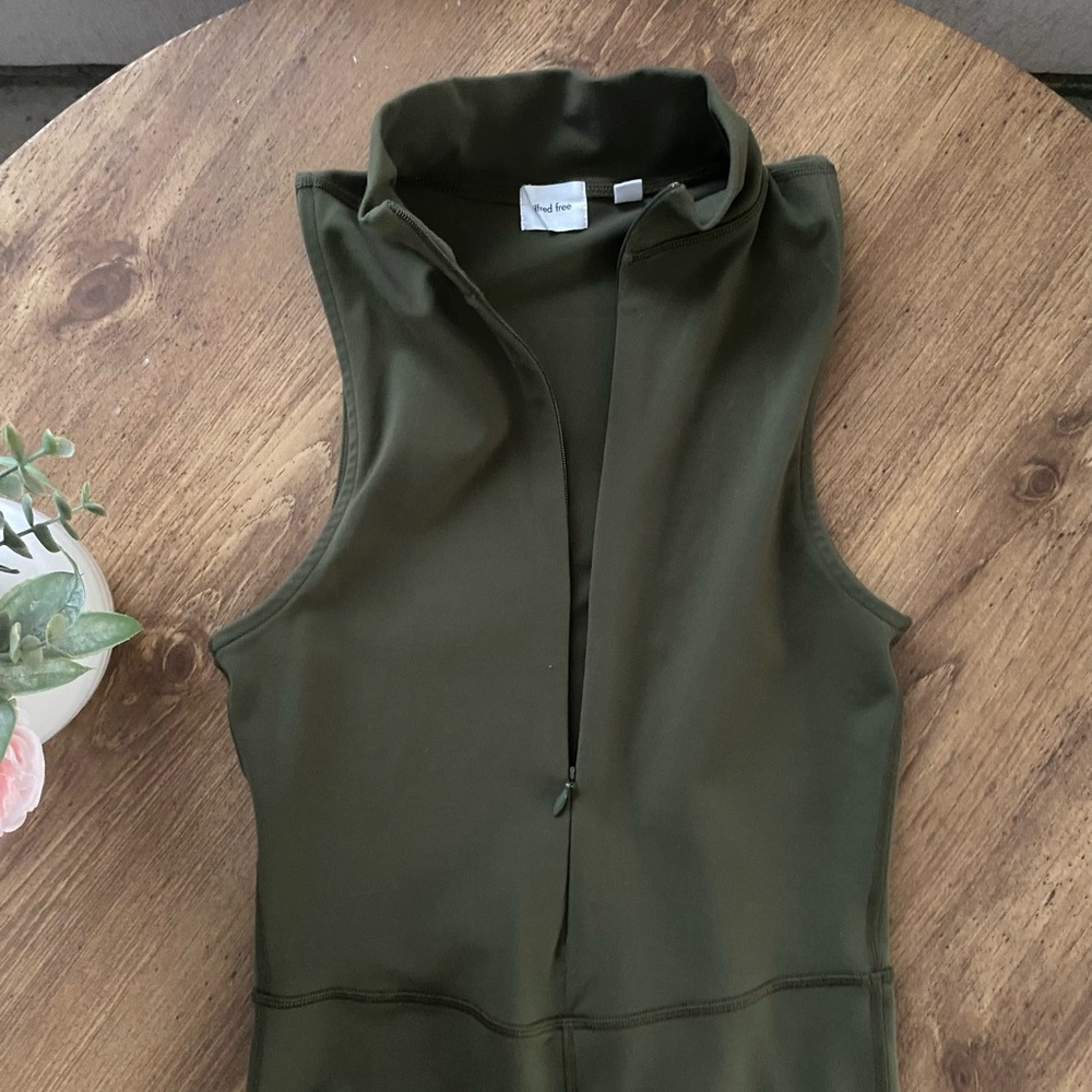 Aritzia Wilfred Free Leila Olive Green Sleeveless Jumpsuit - Picture 8 of 11